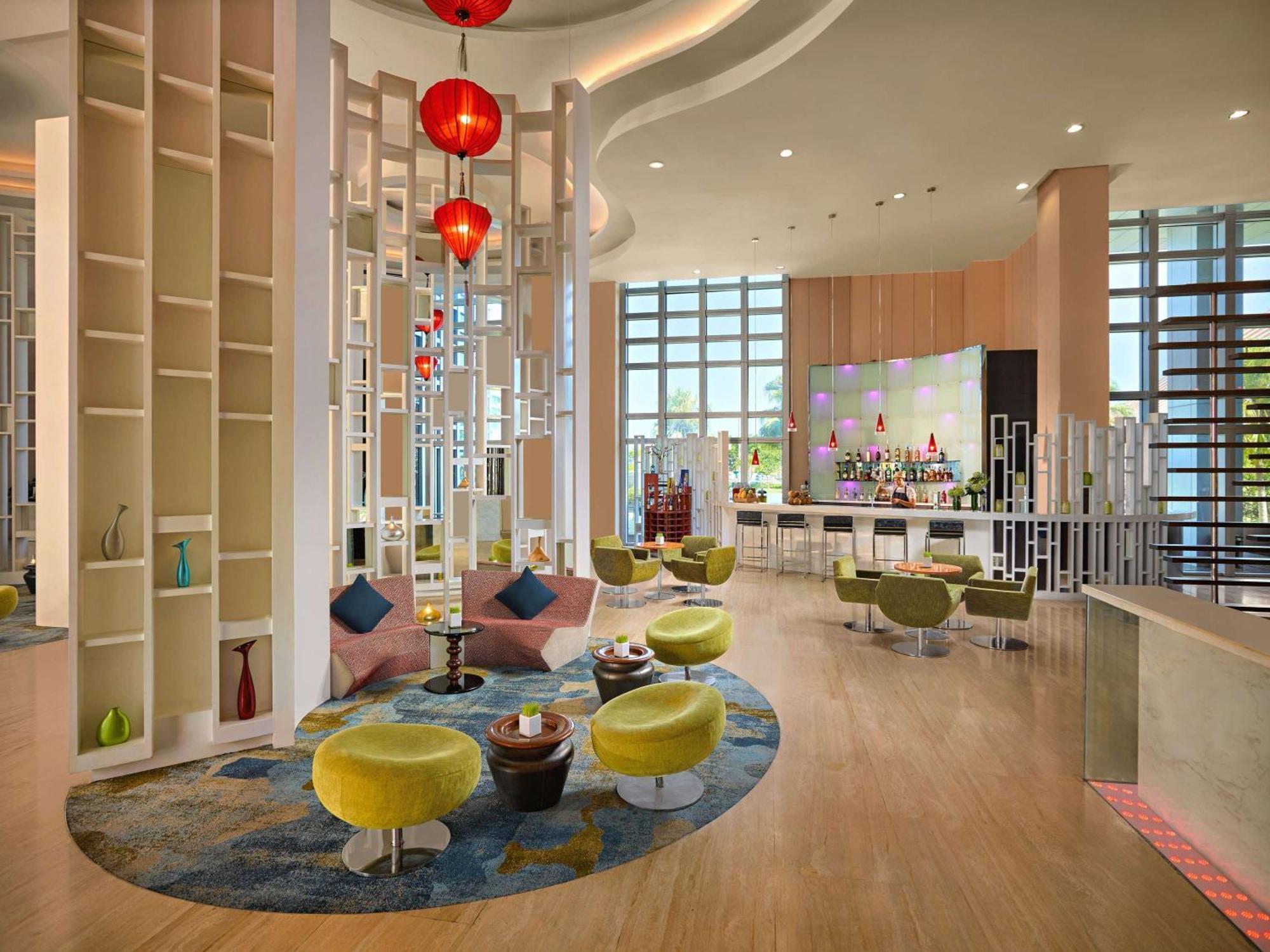 Grand Mercure Danang Buitenkant foto